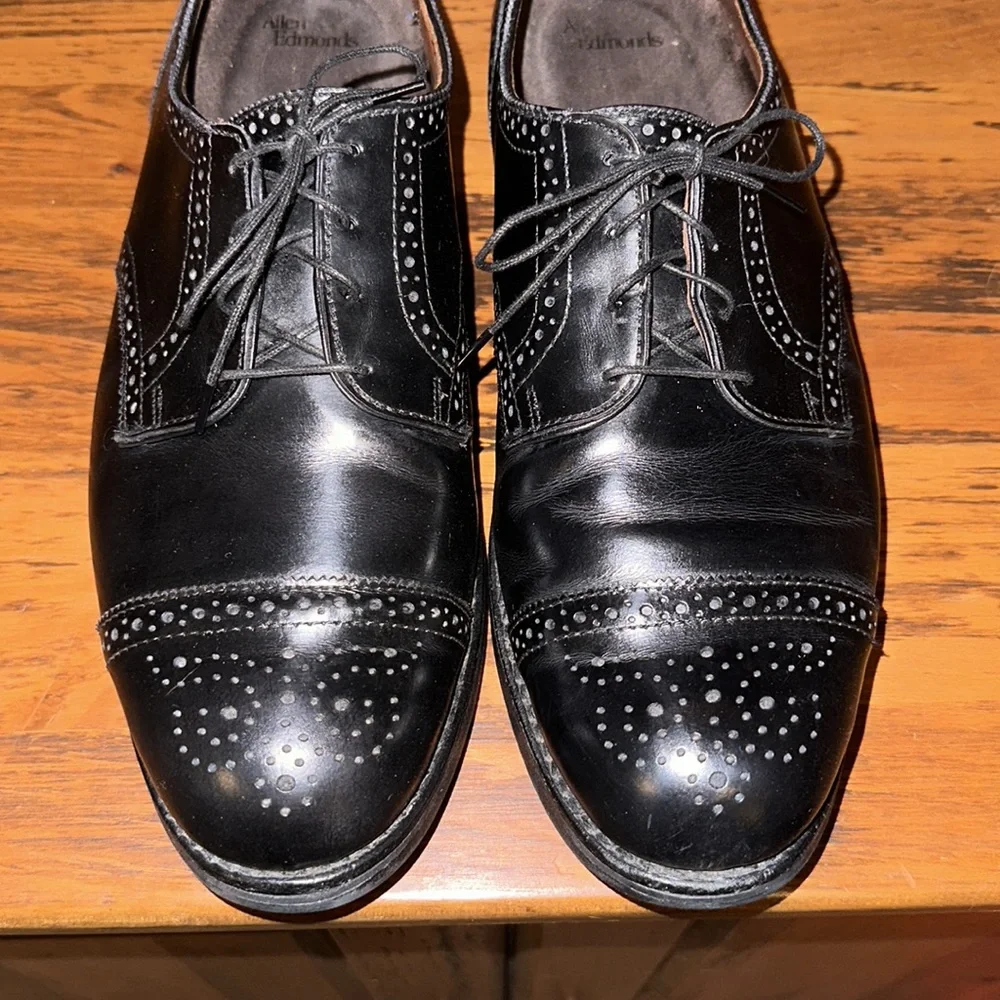 Allen Edmonds Cap-toe Oxford Dress Shoes - Picture 1 of 7